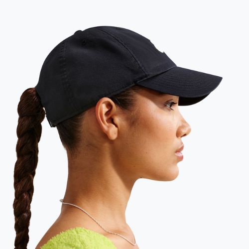 Berretto con visiera Nike Club Unstructured Futura Wash black/mean green