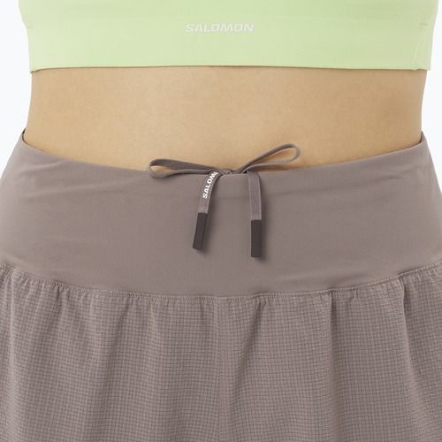Pantaloncini da corsa da donna Salomon Sense Aero Stow 4" iron