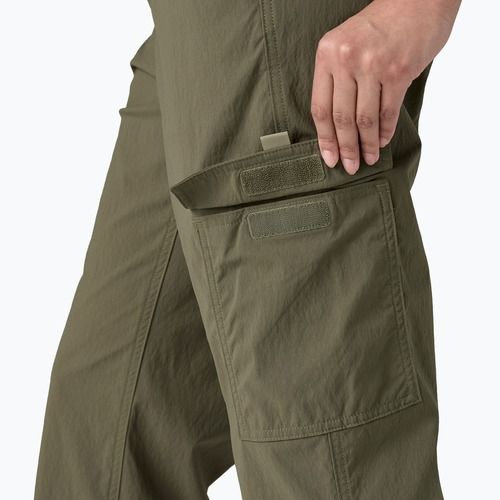 Pantaloni da donna Patagonia Outdoor Everyday Cargo basin green
