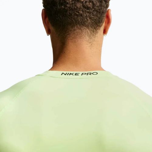 Maglia a maniche lunghe da allenamento da uomo Nike Pro Dri-Fit Tight Fitness light liquid lime/black