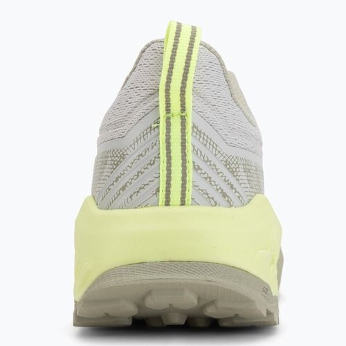 Scarpe da running da donna New Balance Fresh Foam Garoe V2 grey matter/afterglow/olivine
