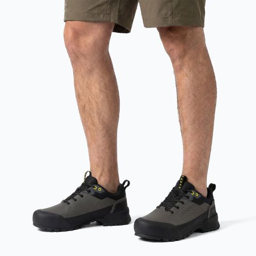 Scarpe da trekking uomo KADVA Strike Low WP nere