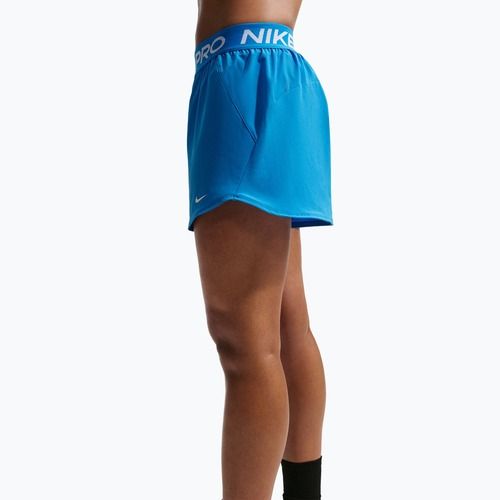 Pantaloncini da allenamento da donna Nike Pro 2in1 light photo blue/white