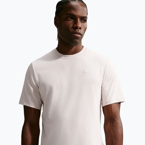 Maglietta da allenamento da uomo Nike Dri-Fit Primary light orewood brown/light orewood brown
