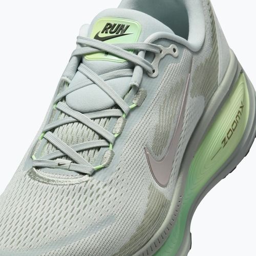 Scarpe da running da uomo Nike Vomero 18 light silver/barely volt/college grey