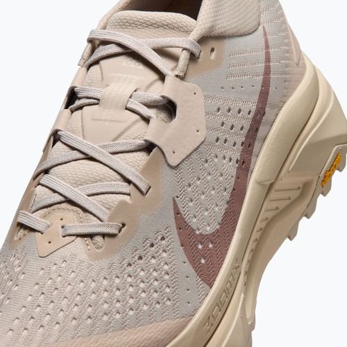 Scarpe da corsa da uomo Nike ACG Zegama Trail crema ii/marrone orewood chiaro/taupe diffuso