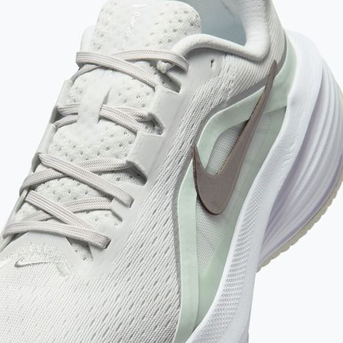 Scarpe da running da donna Nike Downshifter 14 off white/barely green/metallic silver