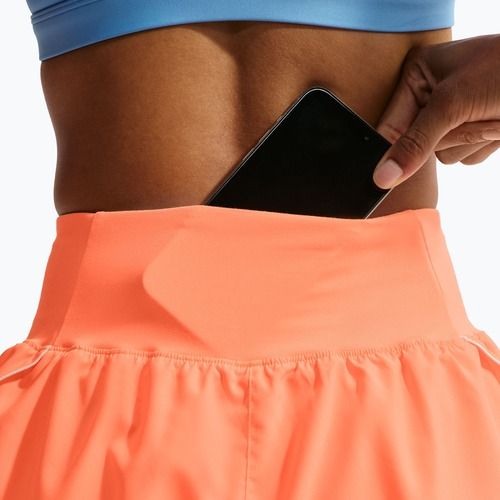 Pantaloncini da corsa da donna Nike Tempo Swoosh Dri-Fit Mid-Rise Brief-Lined orange pulse/white