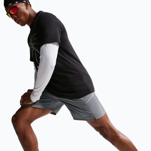 Pantaloncini da uomo Nike Miler Dri-Fit 7" smoke grey/smoke grey