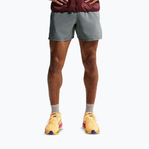 Pantaloncini da uomo Nike Miler Dri-Fit Brief Lined 5" smoke grey/smoke grey