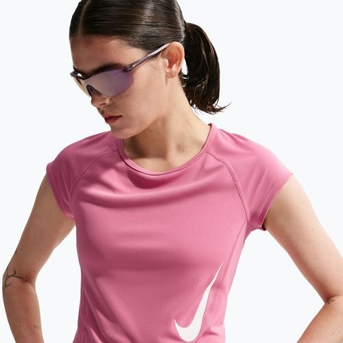 Maglietta da corsa da donna Nike Swoosh Run Dri-Fit peony/photon dust/white
