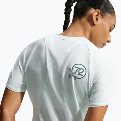 Maglietta da corsa da donna Nike Swift Dri-Fit barely green