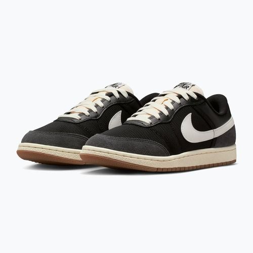 Scarpe da donna Nike Air Jordan Skyline Low black/sail/gum med brown/summit white