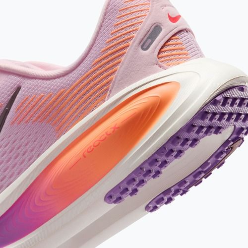 Scarpe da running per bambini Nike Vomero 18 pink foam/bright violet/sail/tattoo
