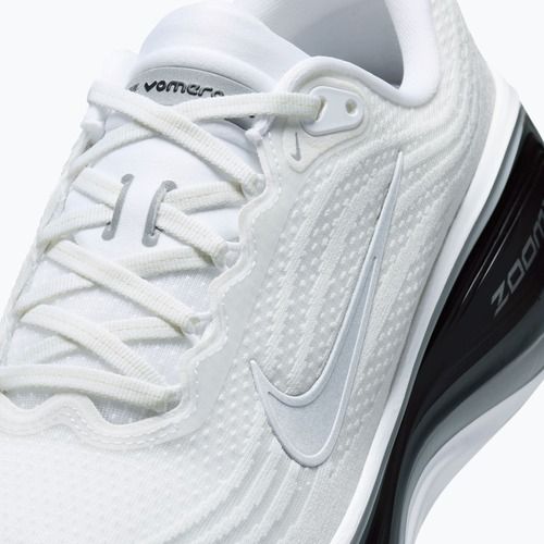 Scarpe da running da uomo Nike Vomero Plus white/black/cool grey/metallic silver