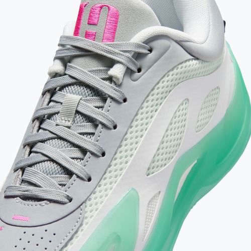 Scarpe da basket da donna Nike Jordan Heir Series 2 white/metallic silver/light pumice