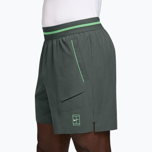 Pantaloncini da tennis da uomo Nike Court Dri-Fit Advantage 6" camo green/cucumber calm/cucumber calm