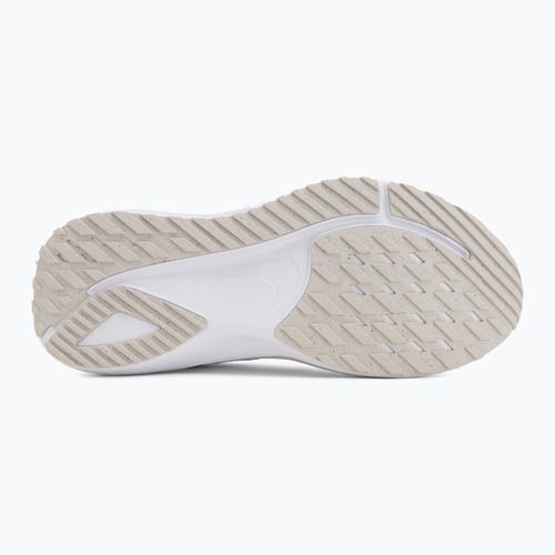 Scarpe da corsa uomo Nike Quest 7 white/vast grey/vast grey/wolf grey