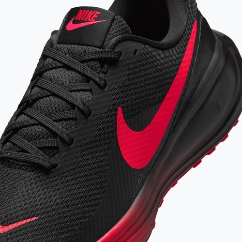 Scarpe da corsa uomo Nike Revolution 8 black/university red/red orbit