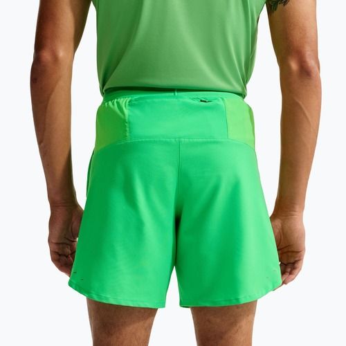 Pantaloncini da corsa da uomo Nike Stride Dri-Fit 2in1 7" green spark