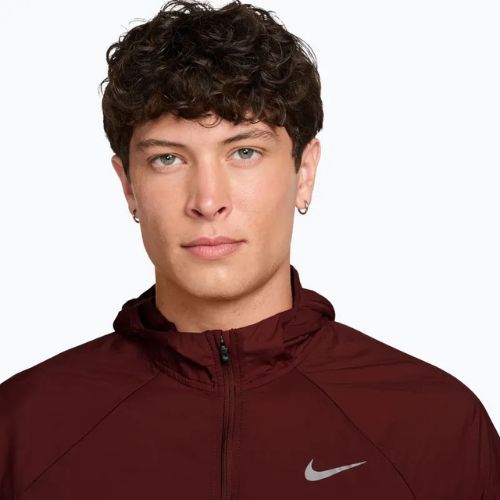 Giacca da corsa da uomo Nike Stride mystic dates/tough red