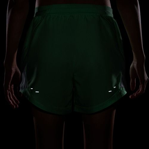 Pantaloncini da corsa da donna Nike Tempo Dri-Fit Unlined illusion green/barely green/green spark