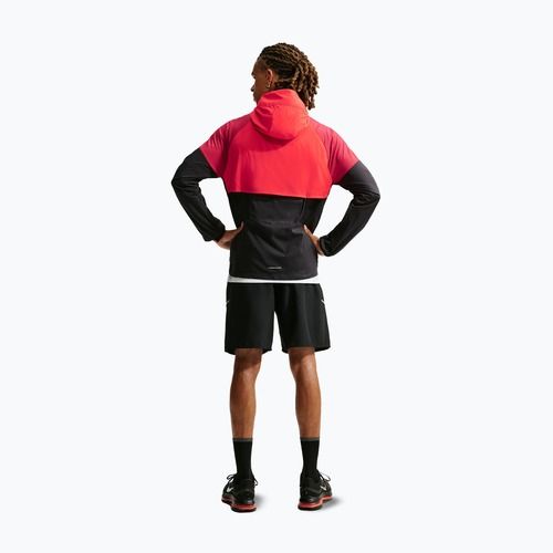 Giacca da corsa da uomo Nike Impossibly Light Windrunner black/light crimson/tough red