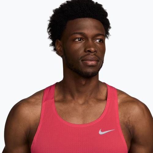 Maglia da corsa da uomo Nike Fast Dri-Fit fusion red