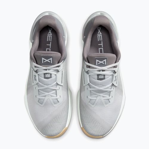 Scarpe da allenamento uomo Nike Metcon 10 photon dust/pencil point/photon dust