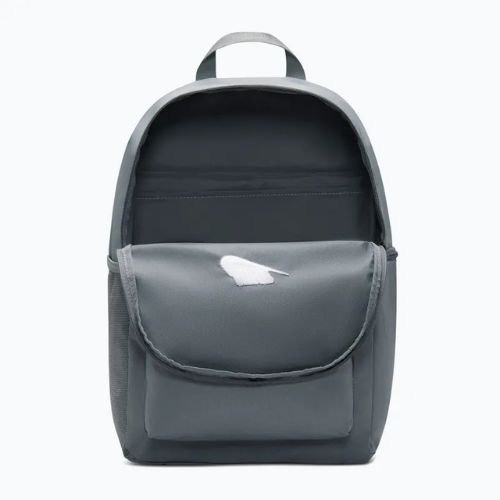 Zaino urbano Nike Heritage 23 l smoke grey/smoke grey/white