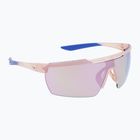Occhiali da sole Nike Windshield Elite E opachi e lavati, color corallo, blu lattiginoso.