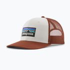 Cappellino con visiera Patagonia P-6 Logo Trucker Hat white w/rusty red
