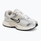 Scarpe da donna Nike V5 RNR summit white/sail/black/light orewood brown