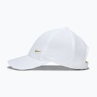 Cappellino con visiera per bambini Nike Dri-FIT Club white/flt gold