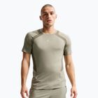 T-shirt da allenamento uomo Nike Pro Training Dri-Fit light army/medium olive/light liquid lime