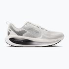 Scarpe da corsa uomo Nike Vomero 18 summit white/metallic silver-black