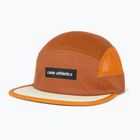 Cappellino con visiera Ciele Athletics GOCap Field Iconic Bar ginger bread/sunset