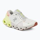 Scarpe da corsa On Cloudflyer 4 bianco/fieno da donna