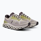 Scarpe da corsa On Cloudstratus 3 perla/avorio da donna