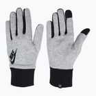 Guanti da corsa Nike Club Fleece 2.0 uomo grigio erica/nero/nero