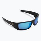 Occhiali da sole Oakley Gascan nero opaco/zaffiro polarizzato