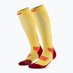 CEP Run Tall 5.0 calze a compressione da donna color calendula/bordeaux