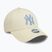 Cappello da baseball New Era League Essential 9Forty New York Yankees beige chiaro