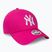 Cappello New Era League Essential 9Forty New York Yankees rosa brillante