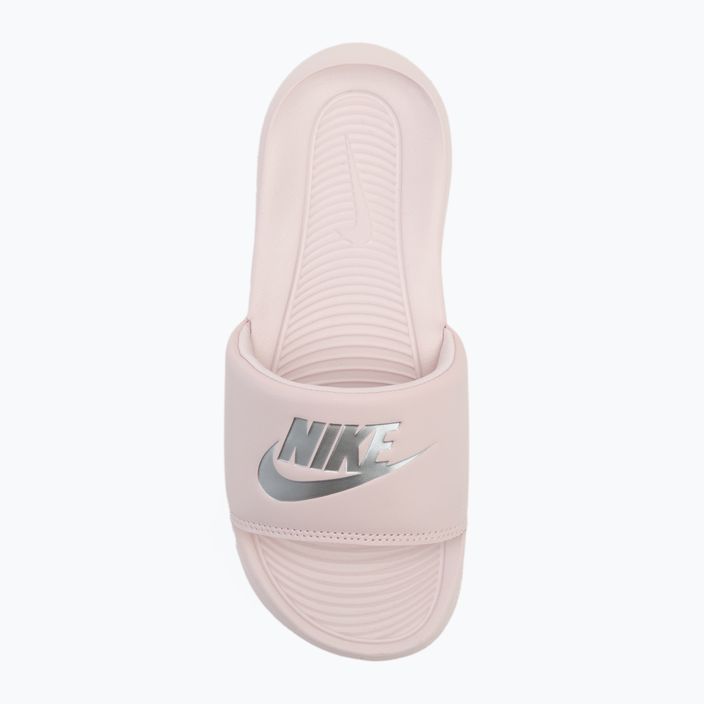 Nike Victori One Slide infradito da donna a malapena rosa/rosa/argento metallico 5