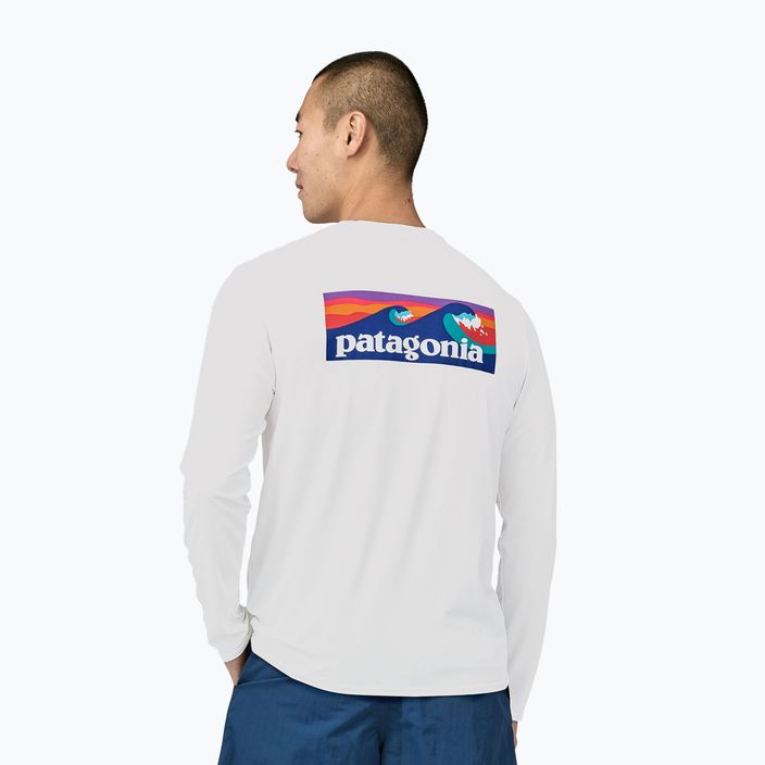 Uomo Patagonia Cap Cool Daily Graphic Shirt-Waters boardshort logo/bianco trekking longsleeve 2