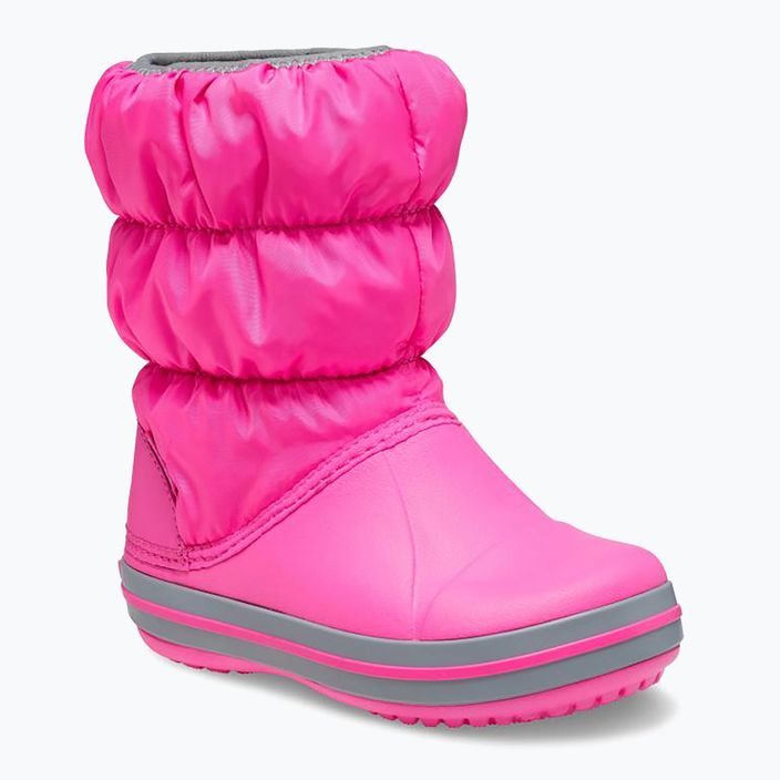 Crocs Winter Puff Bambini stivali da neve rosa elettrico/grigio chiaro 8