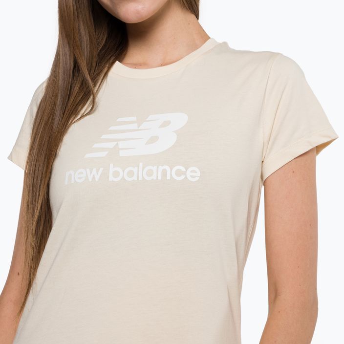 T-shirt New Balance Essentials Stacked Logo tm crema da donna 4