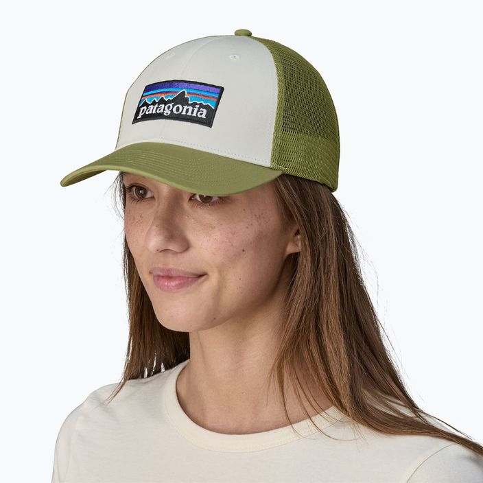 Cappello da baseball Patagonia P-6 Logo LoPro Trucker white/buckhorn green 3
