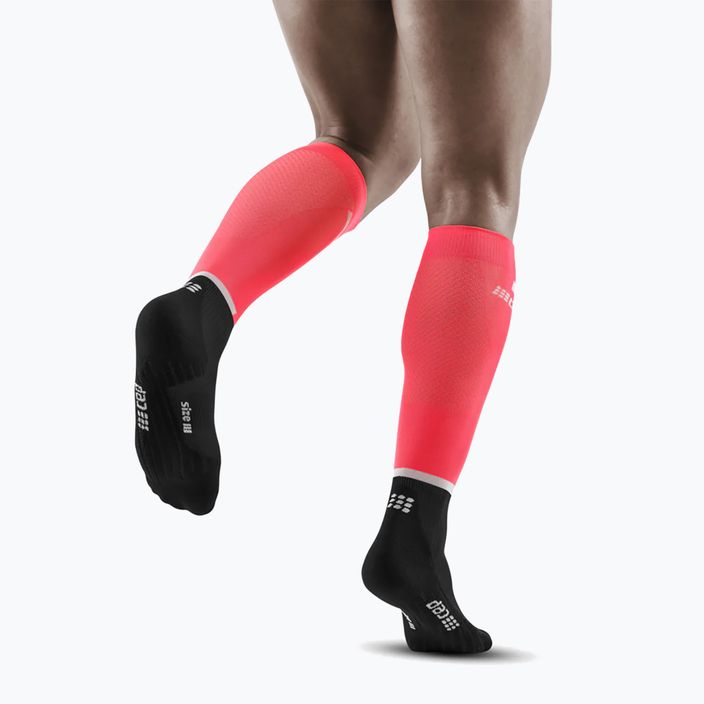 CEP Tall 4.0 calze da corsa a compressione da uomo rosa/nero 5